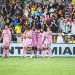 Lionel Messi Instagram - CAMPEONESSS!!! 🏆 Muy felices de conseguir el primer título de la historia de este club. El trabajo y compromiso de todos lo hizo posible. Ojalá esto solo sea el principio... Vamos @intermiamicf!!!! 💪💗🖤 Nashville, Tennessee