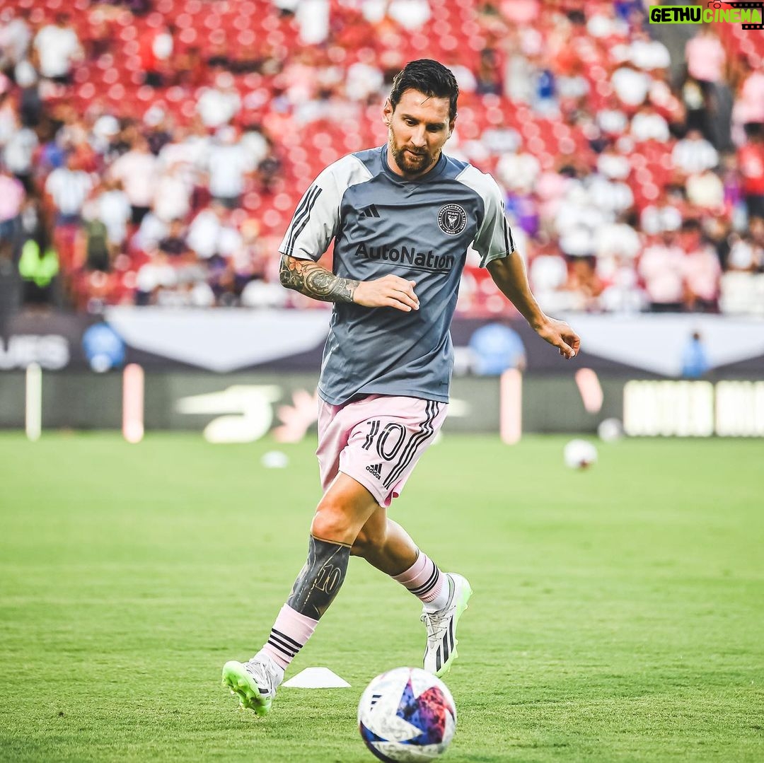 Lionel Messi Instagram - Peleamos hasta el último momento y al final conseguimos otro triunfo!! Un pasito más… 😃🙌🏼 Gracias a toda la gente de Dallas por el cariño. Toyota Stadium