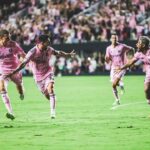 Lionel Messi Instagram - VAMOSSSS!!! Era muy importante empezar esta @leaguescup con una victoria para nosotros y también para toda nuestra gente. Seguimos… 👍😉 DRV PNK Stadium