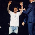 Lionel Messi Instagram - Quiero darles las gracias a todos por lo de ayer! La lluvia hizo que fuera diferente a como estaba planeado pero así y todo fue hermoso. Gracias a todos los que vinieron, muchas gracias por todo el cariño y también a los artistas que estuvieron y, a pesar de las condiciones, cantaron espectacular. Nos vemos el viernes otra vez… 😉👍 DRV PNK Stadium