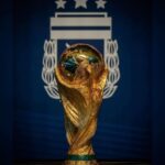 Lionel Messi Instagram - 1 año de la locura más hermosa de mi carrera… Recuerdos inolvidables que quedarán para toda la vida. Feliz aniversario para todos!!! 🇦🇷🏆🙌 Argentina
