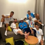 Lionel Messi Instagram - 1 año de la locura más hermosa de mi carrera… Recuerdos inolvidables que quedarán para toda la vida. Feliz aniversario para todos!!! 🇦🇷🏆🙌 Argentina