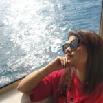 Lipi Mohapatra Instagram – Life is like the ocean,💙❤️💙
It goes up and down.💙❤️💙
.
.
#lipi #sea #life #feelit #feelings #me