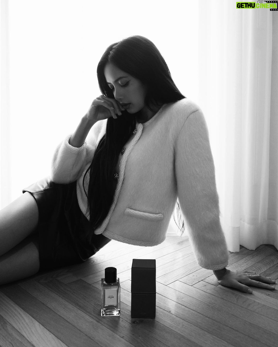 Lisa Instagram - π€π©Άπ€ #CELINEHAUTEPARFUMERIE #CELINEBYHEDISLIMANE