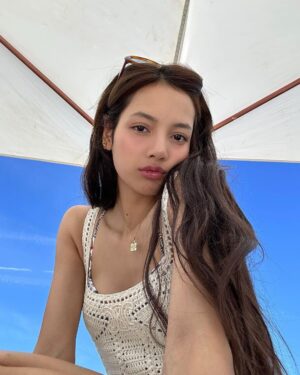 Lisa Instagram - 🤍