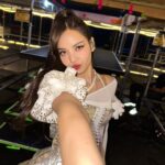 Lisa Instagram - Las Vegas! First time performing here in this vibrant city and your energy was insane🔥Vegas Blinks know how to party🤘🏻