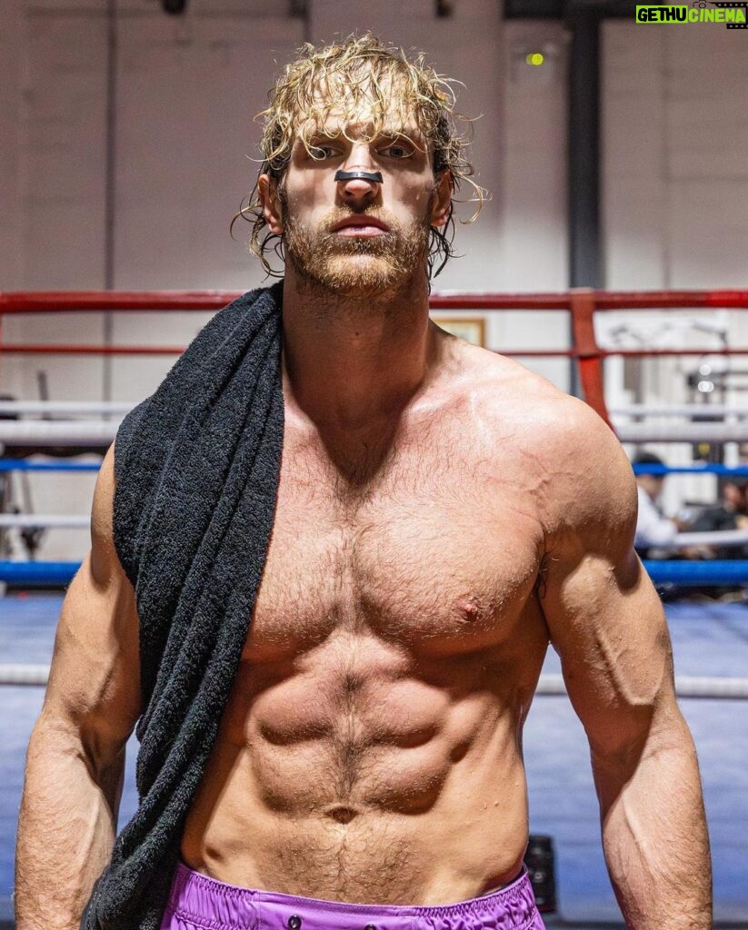 Logan Paul Instagram - IT’S FIGHT WEEK! 10/10 training camp powered by @drinkprime 👊🏼 watch me beat this coward to a pulp this Saturday 10/14 on the PRIME card DAZN PPV —> DAZN.com @daznboxing