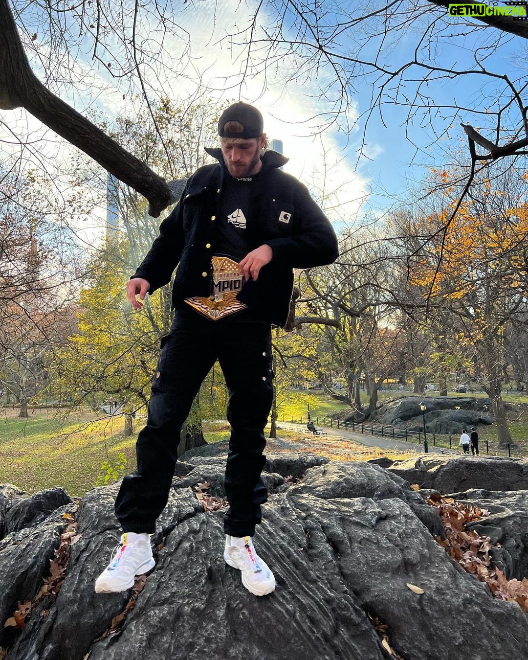 Logan Paul Instagram - thankful I’m the US champ ❤️