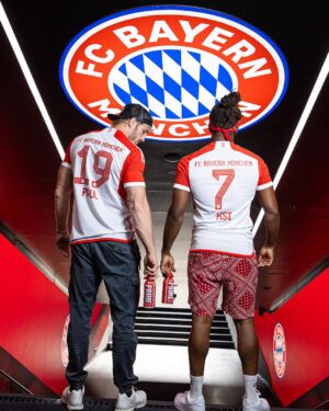 Logan Paul Instagram - PRIME IS NOW THE NEW HYDRATION SPONSOR OF BAYERN MUNICH!