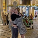 Loren Gray Instagram - european holidays <3 🎄 @capcutapp #CapCutHoliday #ChristmasRecap #cccreator #CapCutPartner