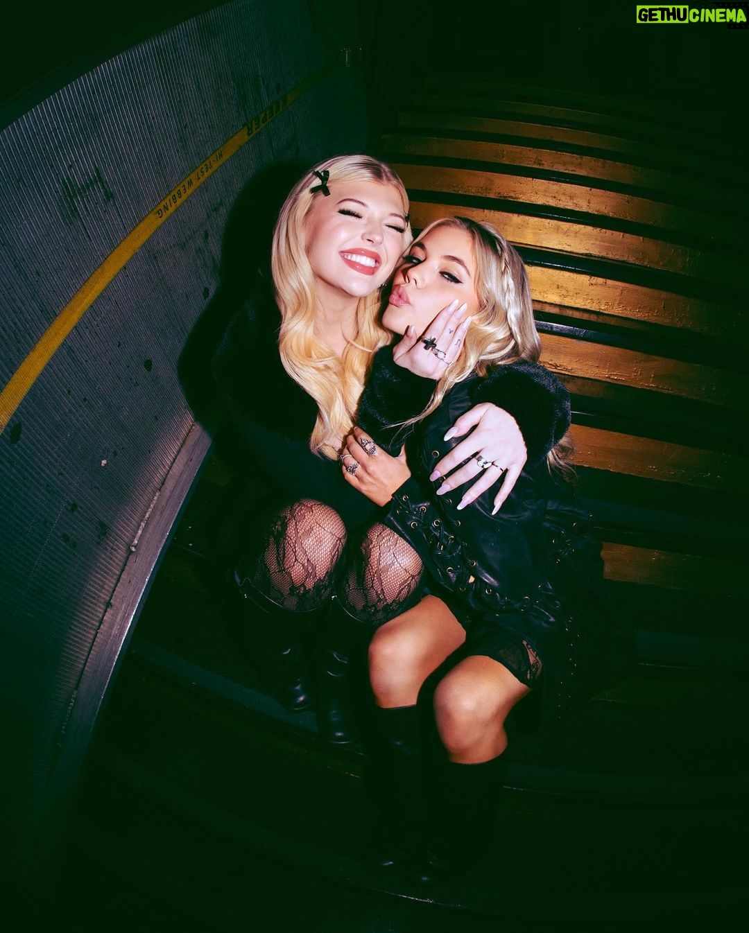 Loren Gray Instagram - how special to perform at gramercy theater with the loml @hayeswarner opening for the sweetest most talented @leannafirestone . lovely lovely night <3 thank u @digitalsmeg for making us look so baddie ily