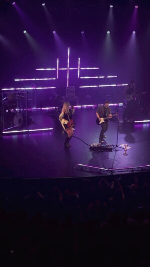 Loren Gray Instagram - cannot believe my run on @hunterhayes red sky tour is over. thank u to hunter & everyone who made this show possible. til next time<3 luv u so much