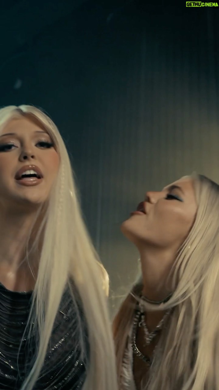 Loren Gray - 21.4K Likes - The music video for breadcrumbs with @loren is out now!! 🕵🏼♀️🕵🏼♀️🍞Link in bio!!!