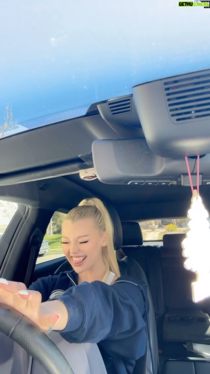 Loren Gray Instagram - and it comes out tonight time for me to go cry for awhile