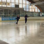 Lorie Pester Instagram – Tournage du jour… 🎥
A votre avis, pourquoi j’ai rejoint la championne @mae_meite sur la glace ce matin ? 
Réponse dans quelques mois ! 😉

Pure bonheur de retrouver cette sensation de liberté sur la glace. 
Rencontre avec Mae-Berenice, une fille géniale ! ⛸️