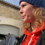 Lorie Pester Instagram - En direct live du tournage … 🎬 @jeremybanster @france3 Angoulême, France
