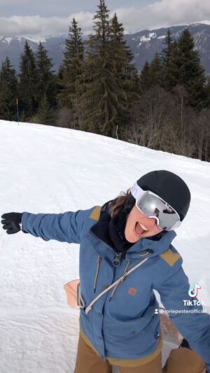 Lorie Pester Instagram - Une belle journée de 🏂
@dexerylessentiel #holidays #snowboarding #mamansportive #mercilavie #laviestbelle