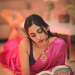 Losliya Mariyanesan Instagram - Me, Myself & I Short by @dhanush__photography Saree @tribanga_india Jewels @adornachennai