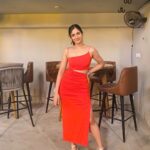 Losliya Mariyanesan Instagram - Cherry lips crystal skies 🍒 #2024🤌🏻