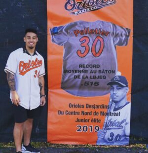 Louis-Philippe Pelletier Instagram - Je tiens à remercier du fond de mon coeur l’organisation de baseball des Orioles de Montréal, mes entraîneurs, mes coéquipiers ainsi que tout le personnel pour ce magnifique hommage. Pour toujours le 30 de montreal 🙏