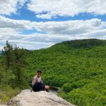 Louis-Philippe Pelletier Instagram - Pourquoi attendre que l’instant soit souvenir pour l’apprécier, 100% moment présent 😉 Mont Brassard
