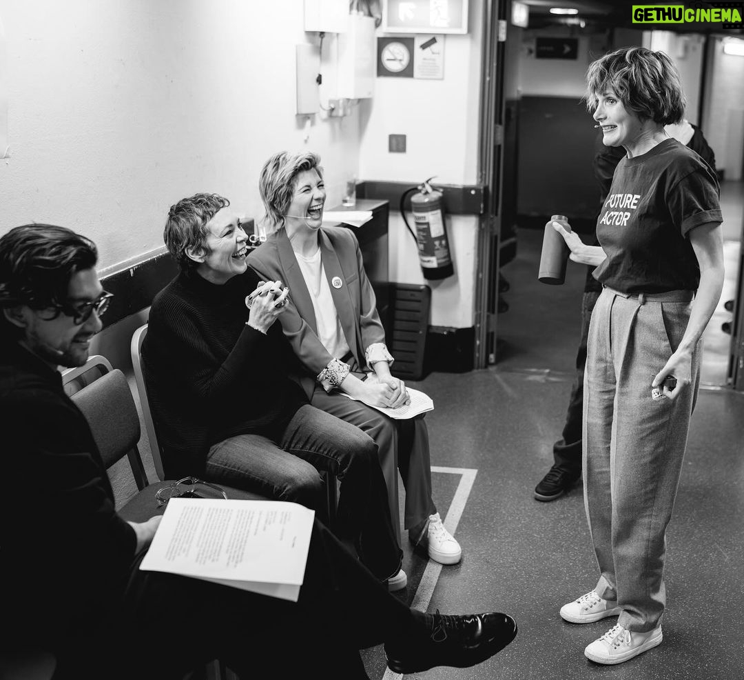 Louise Brealey Instagram - Just casually making some people laugh backstage at the @royalalberthall. And yes my t-shirt is iconic. Sorry I meant ironic. #letterslive #oliviacolman #jodiewhittaker #willsharpe #futureactor “Take a picture of me with the famous people!” I cried.