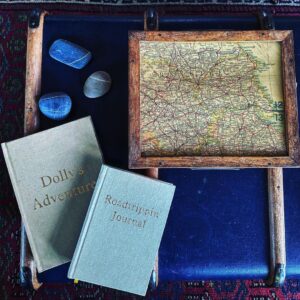 Louise Brealey Instagram - Wow. Emilia @byporrelli sent these beautiful, hand-made - & gold-leafed no less - notebooks. They arrived in the post just in time for Dolly’s maiden voyage. 

I was so touched by your note, Emilia, and sorry to hear of your loss. What a kindness you have done me. Thank-you. xxx