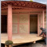 Louise Brealey Instagram - This is our Japanese barn. I did the seaweed panel, with a bit of help from @tomphilipson1. Normal barn-free service resumes next week. And now, a bath. (Picture: @takeshi_hayatsu & @nsrdnnj)