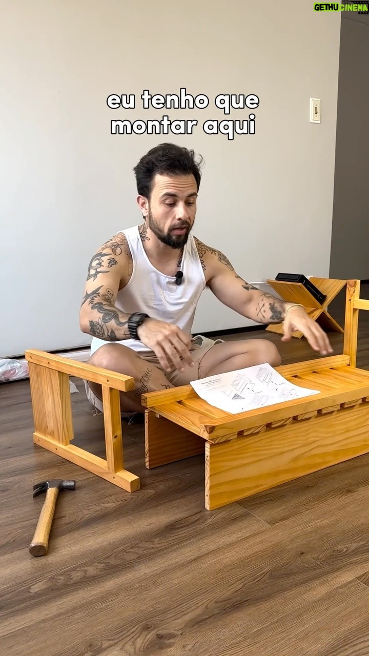 Luca Scarpelli Instagram - aprender é desconfortável mas pode ser muito legal 🫶