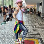 Luca Scarpelli Instagram - dump #pride pra vcs com a minha primeira maquiagem sozin ✨ #pridemonth #lgbtpride #lgbtq #lgbtcommunity #trans #transgender #transpride Orgulho Lgbtqia +