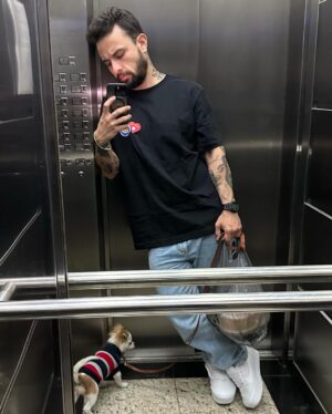 Luca Scarpelli Instagram - foram otimos os 253 dias de novembro