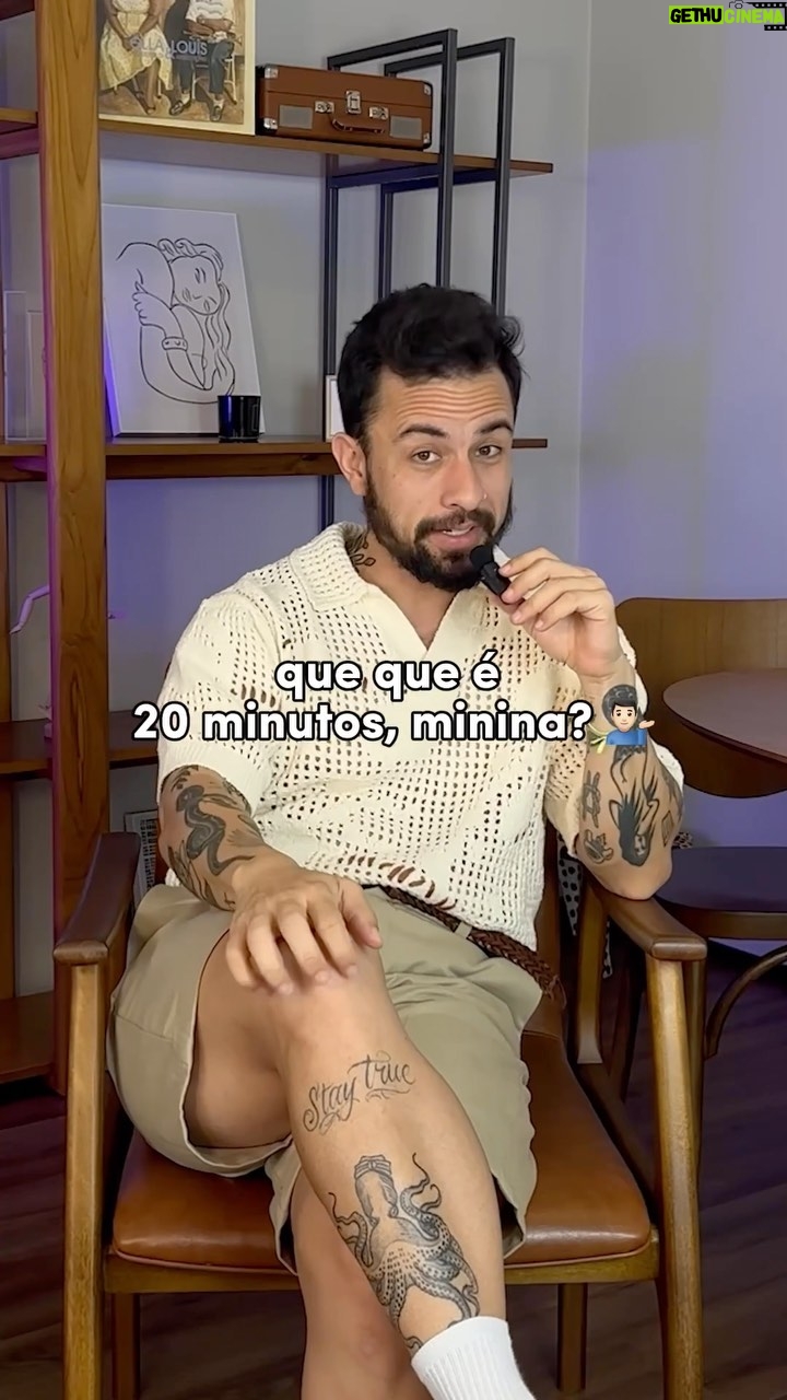 Luca Scarpelli Instagram - a melhor cena é a última e não é pegadinha kkkkk