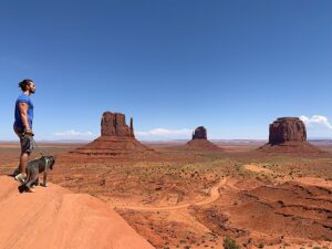Luca Tartaglia Instagram - I think the pictures say everything. We don't need a caption for this. Do you agree ?

#monumentvalley #travelphotography #bestplace #nature