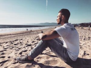 Luca Tartaglia Instagram - Best advice is to never listen to any advice ☑️
———————————————————-
• 📸 @kimberlycheever ———————————————————-
#lukaxv #venicebeach #venice #la #sand #beach #ocean #sea #sky #nature #gym #model #rapper #actor #rap #cali #tattoo #sun #feelings #love #goals #success #advice