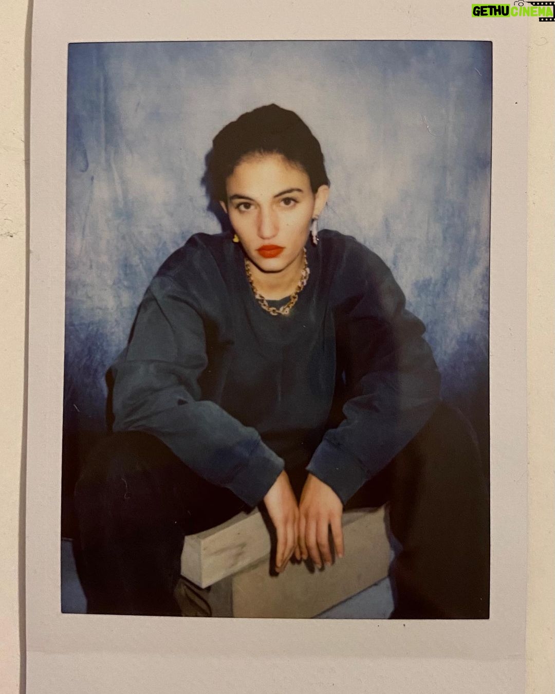 Lucia Passaniti Instagram - Travailler avec la si talentueuse @frenchbacon16 π€©ππΌπ₯