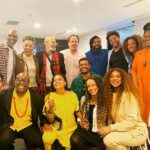 Luciano Quirino Instagram - Fui assistir 🎭 @parameuamigobranco no @sesccopacabana e encontrei pessoas muito queridas ! ❤️ Muito Bom o espetáculo !!! Parabéns a todos os envolvidos . Que alegria ✨🌻👏🏾🙌🏾🍀Certamente terão outras temporadas. Não percam !!!