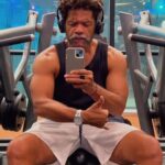 Luciano Quirino Instagram – Já estamos de volta ! 😉👊🏾