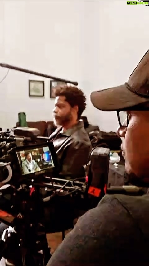 Luciano Quirino Instagram - São Paulo/Maio 2023 #tbt da primeira diária na direção das filmagens do Triângulo de Tebas… Ainda era um sonho 😉🌻🙌🏾 Em Breve Segue o plano! 🎬🎥🎞️💥🙌🏾🍀 #tbt triangulodetebasofilme #triangulodetebasdoc #lqproducoesartisticas