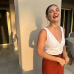 Lucy Hale Instagram - (very, very) belated birthday trip. only got mildly sunburnt, talked claire into oyster time, laughed until I was sick and was on a popsicle sugar high the. entire. time. 10/10. Thank you @fspuntamita ♥️ #fspuntamita Four Seasons Resort Punta Mita, Mexico