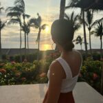 Lucy Hale Instagram - (very, very) belated birthday trip. only got mildly sunburnt, talked claire into oyster time, laughed until I was sick and was on a popsicle sugar high the. entire. time. 10/10. Thank you @fspuntamita ♥️ #fspuntamita Four Seasons Resort Punta Mita, Mexico