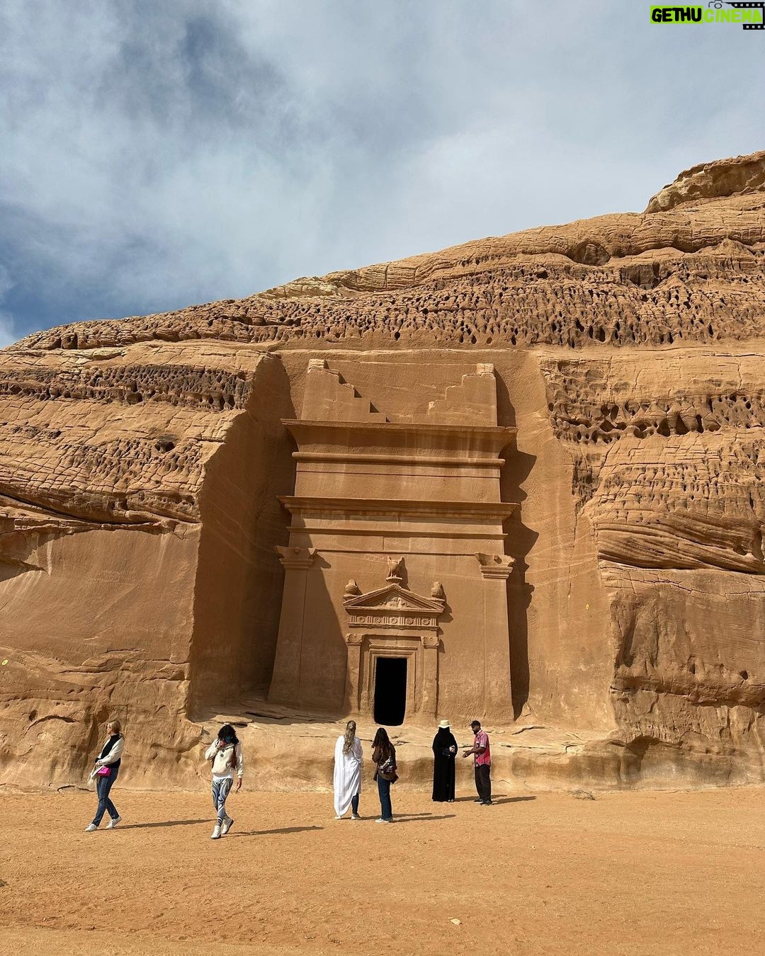 Lucy Hale Instagram - magical, spiritual and filled with amazing company. Thank you @filmalula @experiencealula @blueabaya @madeineb @esmeraldabrajovic for these special few days in AlUla ✨