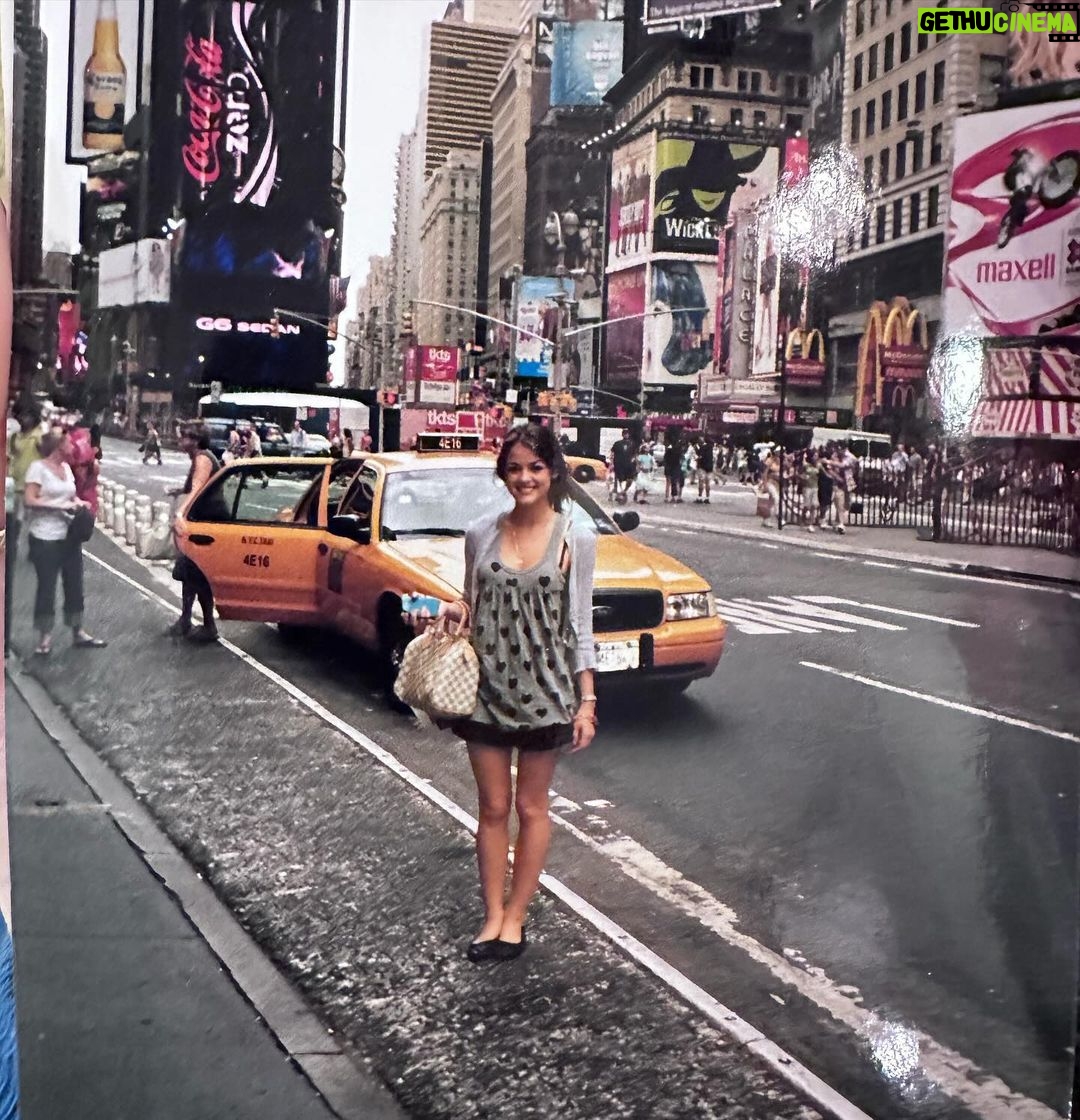 Lucy Hale Instagram - some outstanding fashion moments, eyebrow phases, & nostalgia. The hold that LV bag and metallic low rise belt had on me…