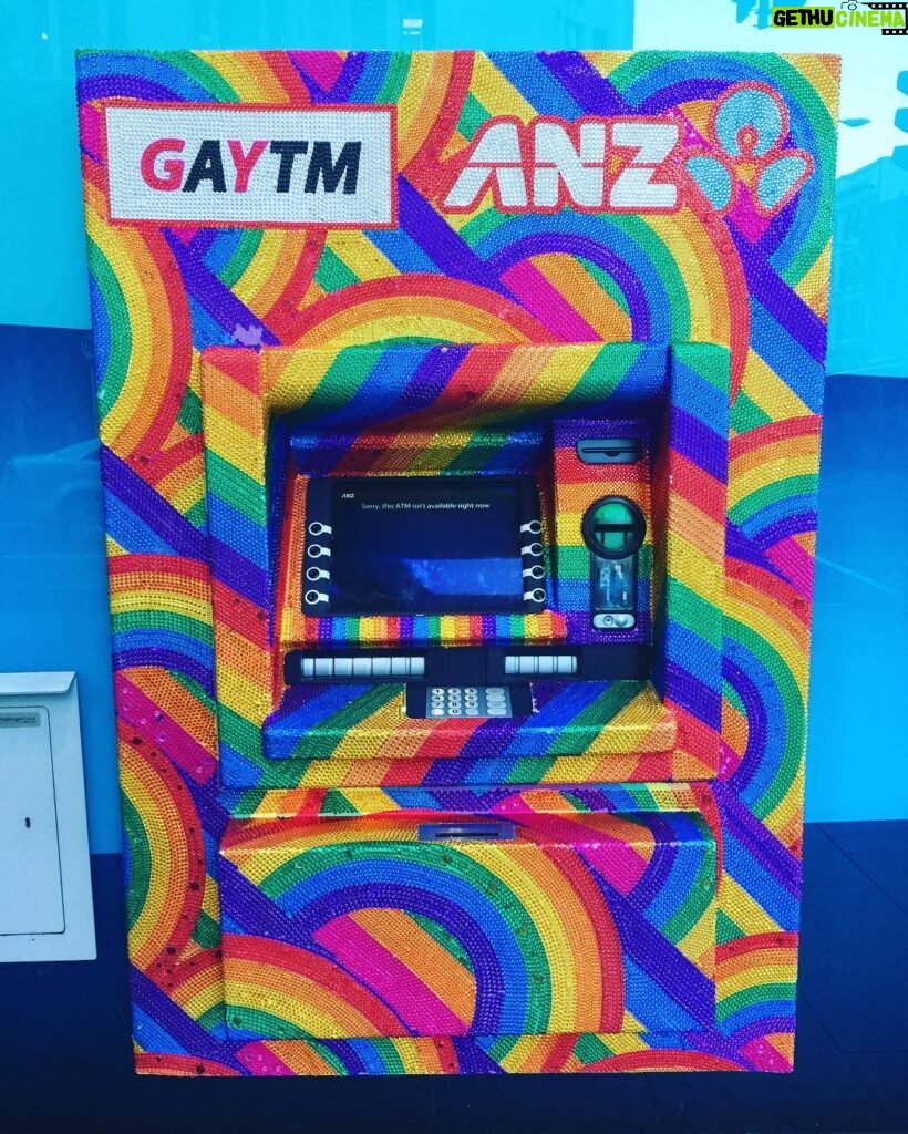 Lucy Lawless Instagram - Cash machine in Queen St, Auckland. #lgbt #pride #noh8