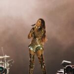 Ludmilla Instagram - Fechei o ano com chave de ouro, cantando no maior réveillon do mundo pra mais de 2 milhões de pessoas ao vivo e o show televisionado pra todo o meu país, me sinto pronta e abençoada pro que me espera em 2024 só vem que eu tô pronta ✨🙏🏾✨