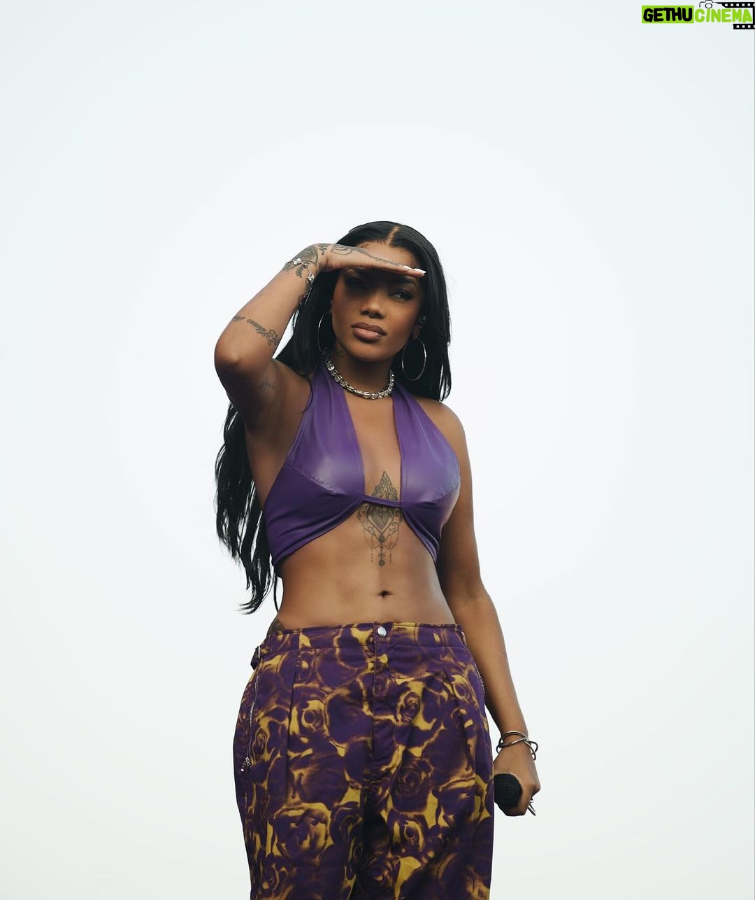 Ludmilla Instagram - Numanice sp day 2💜 foi bom demaisss