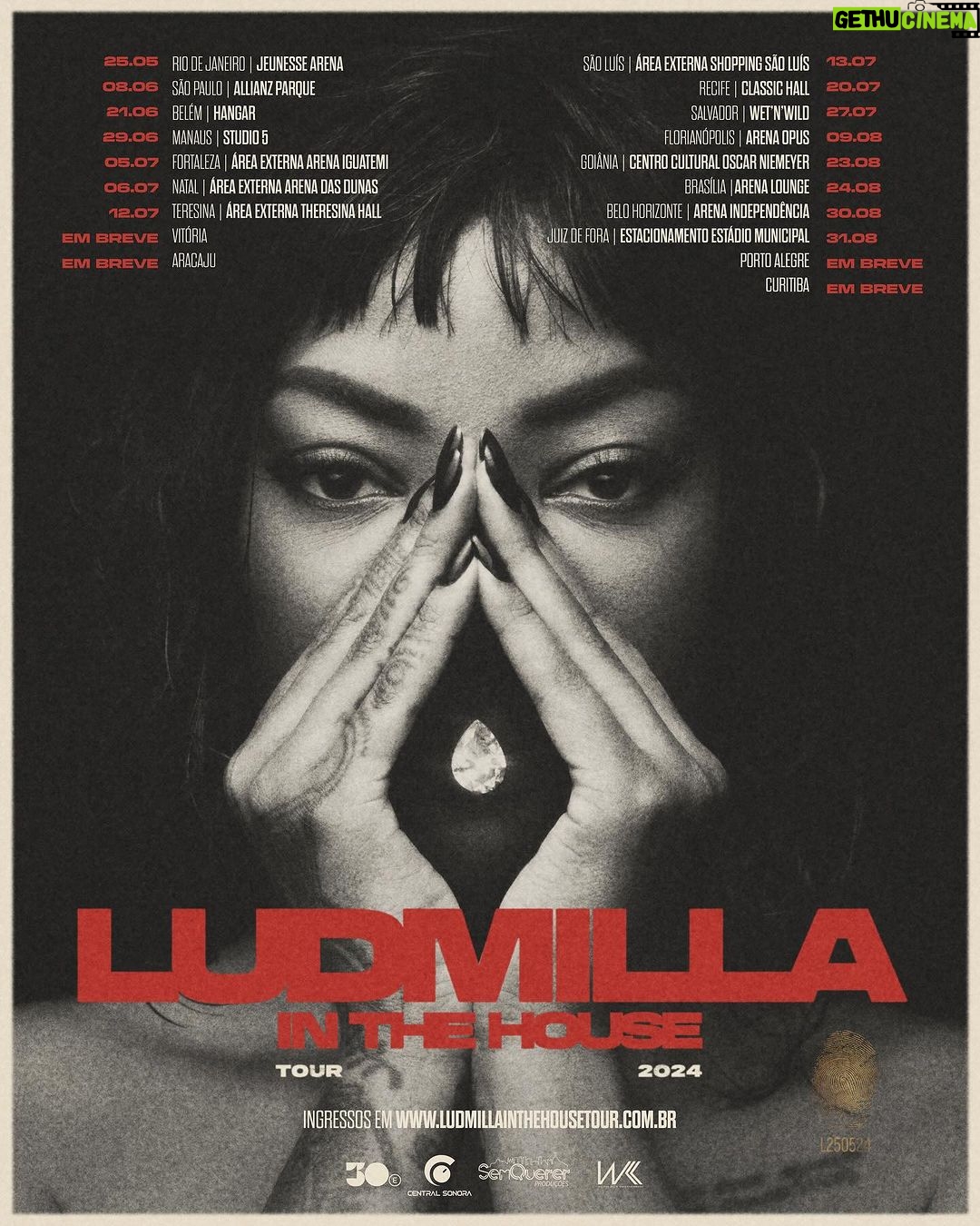 Ludmilla Instagram - Hoje mostro para vocês tudo que guardo de mais precioso dentro do cofre da minha história! Celebrando as minhas diversas facetas que me conectam à vocês, apresento Ludmilla In The House, turnê que passeará pela minha trajetória ao longo da última década. Onde nos encontramos? LUDMILLA IN THE HOUSE, CARAI!