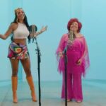 Ludmilla Instagram - O carnaval tá chegando e aqui na minha telinha, ele é mais que especial! Nossas rainhas @alcioneamarrom e @ludmilla dão o start pro carnaval #Globeleza! Quem vem comigo? 🥁✨