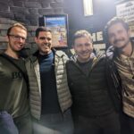 Mário Marra Instagram - Um dia muito legal que já merece a #tbt . Uma honra dividir com os grandes @f_maisonnave , @pauloandradereal e @fredcaldeira um espaço como o @cavernliverpool Ótimos papos e um grande problema: quero mais!