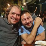 Mário Marra Instagram - Minha relação com o Régis Souto sempre foi ótima. Identificação desde o primeiro dia. Muito papo, muita parceria e, hoje, muita alegria de poder estar junto depois de tanto tempo. Longos anos na CBN BH. Ótimos anos. Que alegria!