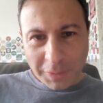 Mário Marra Instagram - Mário Marra, jornalista e comentarista da ESPN Brasil, compartilhou conosco seu depoimento corajoso e sensível sobre a Doença de Huntington. Mário, sua voz ressoa com centenas de pessoas afetadas por essa condição, trazendo consciência e apoio. Seu compromisso em utilizar sua plataforma para educar e empoderar é inspirador. Obrigado por estar junto com a gente nesta jornada de conscientização. Juntos, podemos lutar pela compreensão e apoio para as famílias com DH. #DoençaDeHuntington #mayawarenessmonth